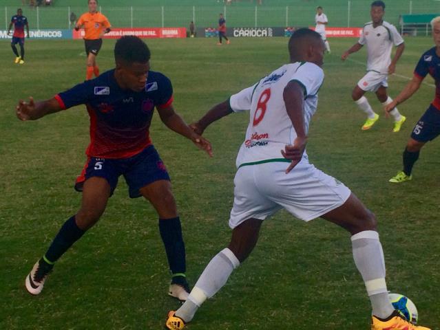 Cabofriense larga na frente no Grupo X