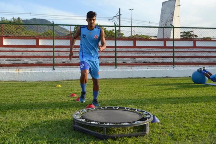 Bangu aprimora a parte física do elenco