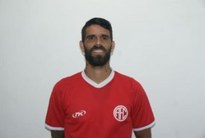 America apresenta reforços para a B1