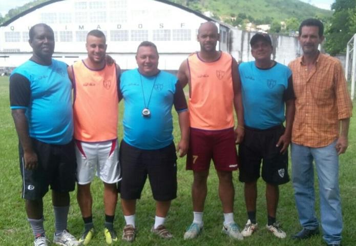 Queimados segue trabalhando para a Série B1