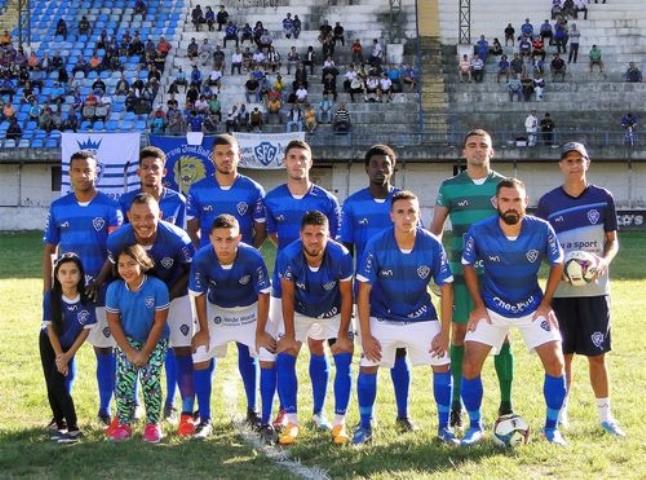 Nos acréscimos, Serrano vira e vence a primeira