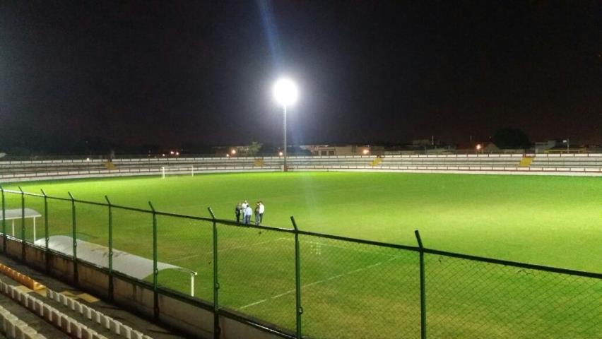 Bangu inicia venda de ingressos para jogo noturno contra o Villa Nova-MG