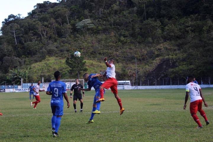 Gonçalense vence o Serrano e respira na Série B1