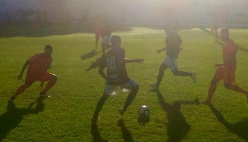 Tudo igual entre Serra Macaense e Audax