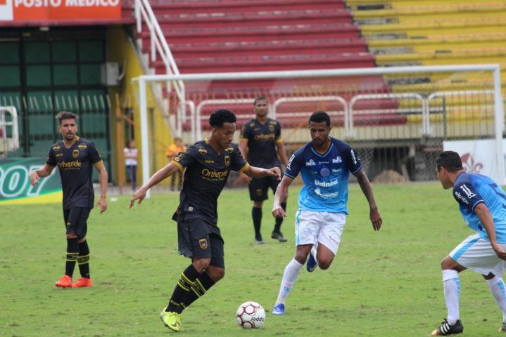 Voltaço enfrenta o Audax na estreia da Copa Rio