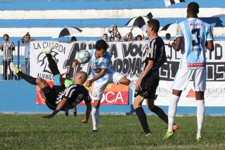 Americano e Macaé empatam no Aryzão