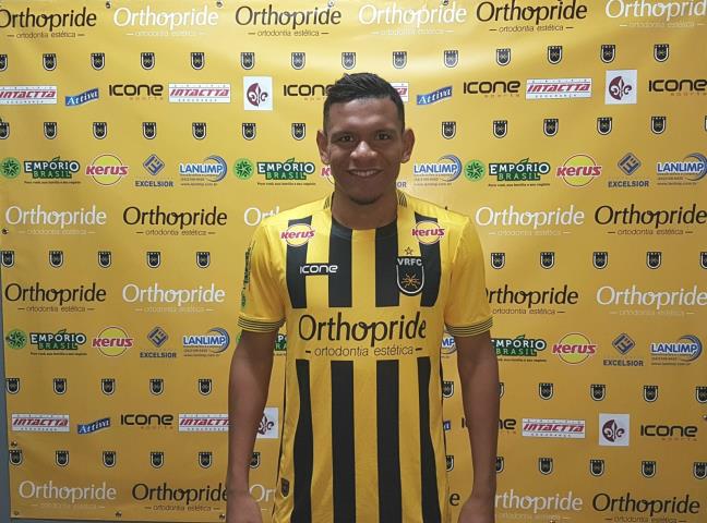 Voltaço confirma a contratação do atacante Euller