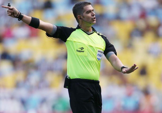 Palestra com ex-aluno Péricles Bassols