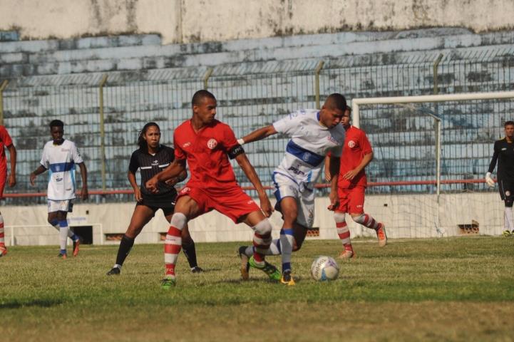 Olaria em vantagem na decisão da B1 Sub-20