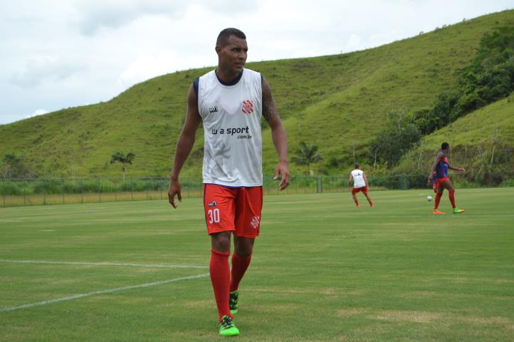 Michel sobre estreia no Carioca: "Bangu vai entrar pensado em vencer"