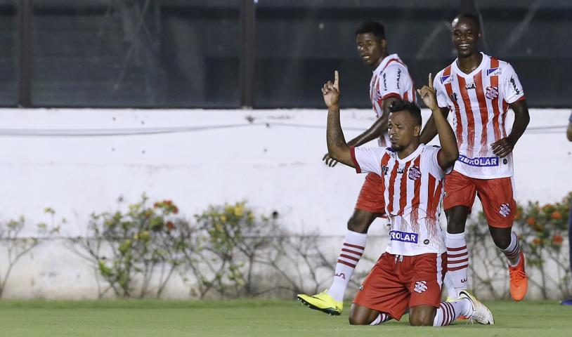 Bangu vence o Vasco na estreia do Carioca