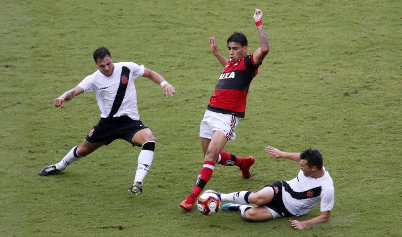 Clássico dos Milhões termina empatado