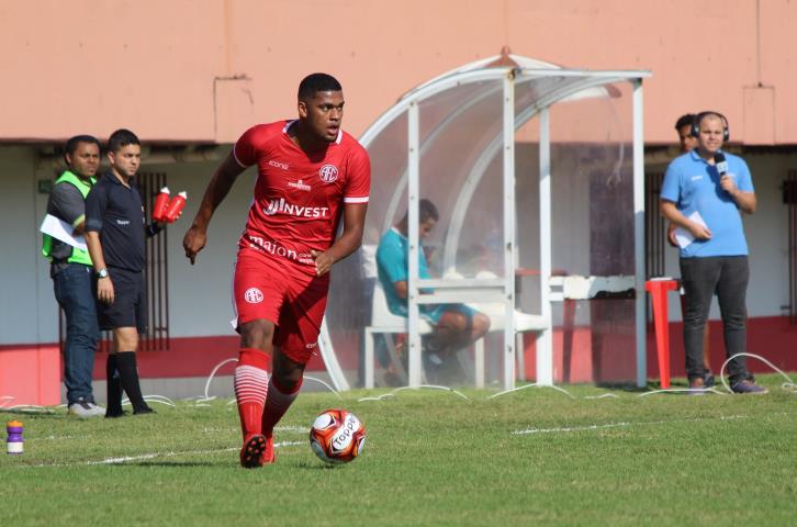 America renova com o atacante Daniel até o fim de 2019