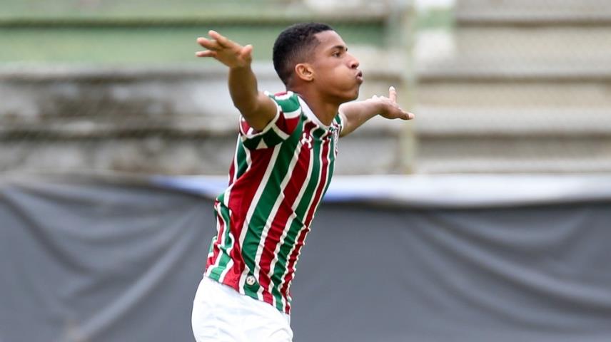 Fluminense goleia o Corinthians-SP e está na semifinal da Copa do Brasil Sub-17