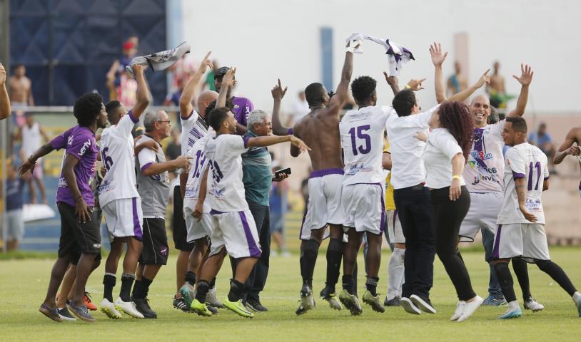 Campos Atlético conquista o acesso e a vaga na final da Série B2