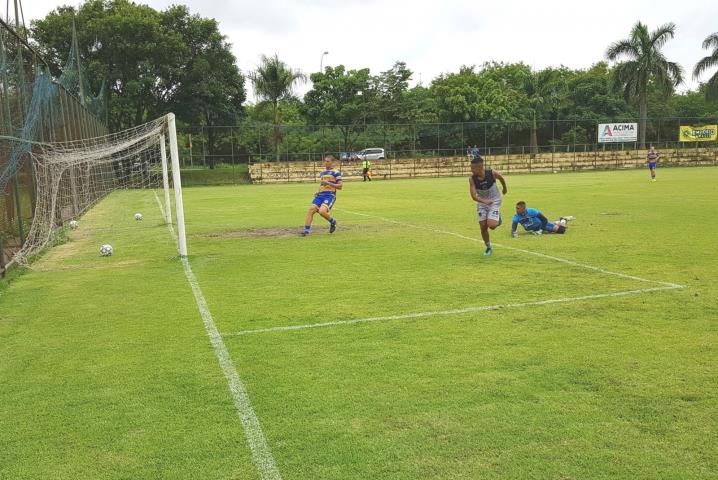 Volta Redonda bate o EC Resende em jogo-treino