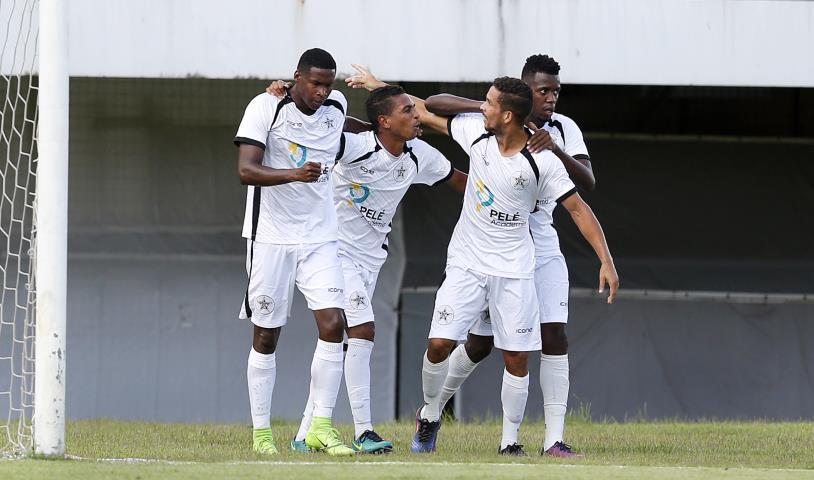 Resende vence o America e fica perto de se garantir na Série A do Carioca