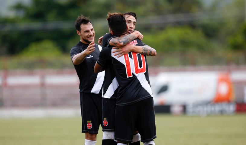 Vasco vence o Madureira e encaminha a classificação