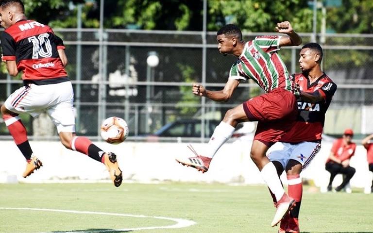 Sub-20: Fluminense bate o Flamengo na Gávea