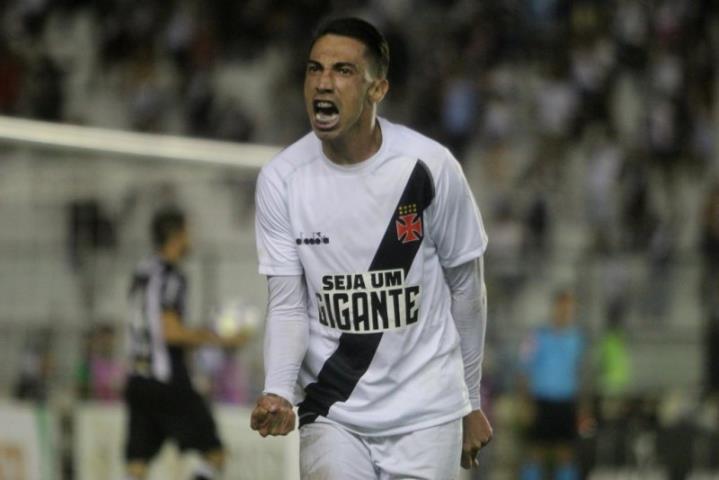 Vasco estreia no Brasileirão vencendo o Atlético-MG de virada