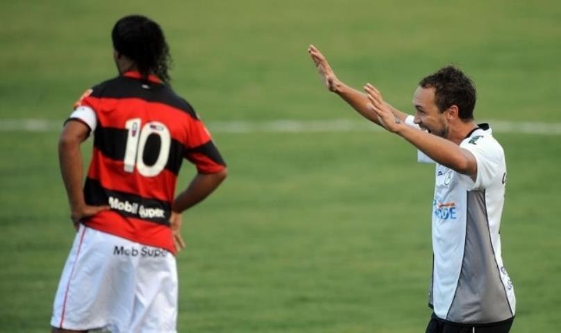 Serrano anuncia Marcelo Regis para Série B1