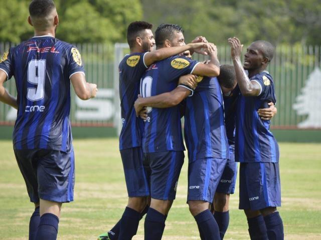 Macaé vence o URT e assume a liderança do Grupo A12