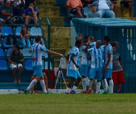 Angra dos Reis vence a primeira na Taça Santos Dumont