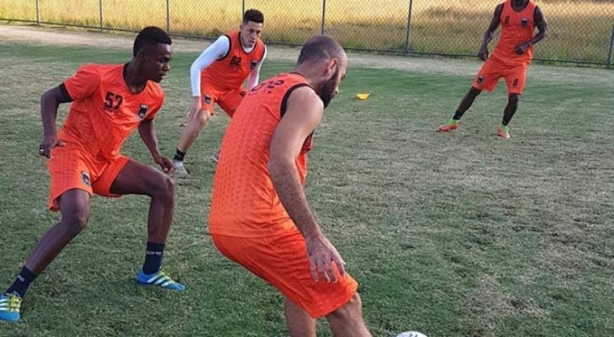 Voltaço treina de olho na 'decisão' contra o Luverdense-MT