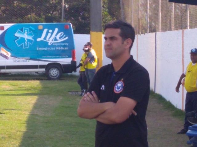 Rafael Soriano tenta motivar a AD Itaboraí para arrancar na Taça Corcovado