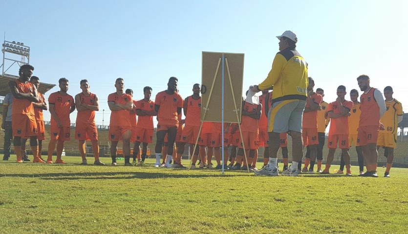 Voltaço encerra preparação em casa e viaja para mais uma decisão pela Série C