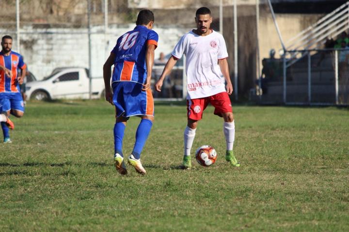 Duque de Caxias e America ficam no empate