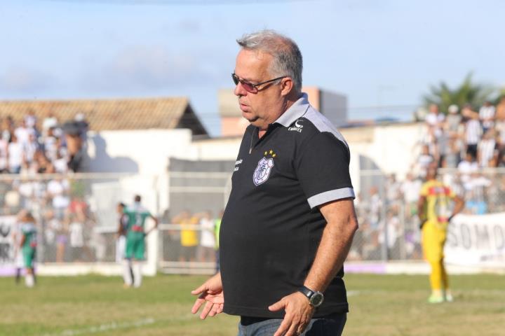 Josué Teixeira prega respeito ao adversário da final da Taça Santos Dumont