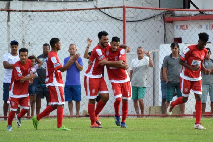 Nova Cidade derrota o Rio-São Paulo