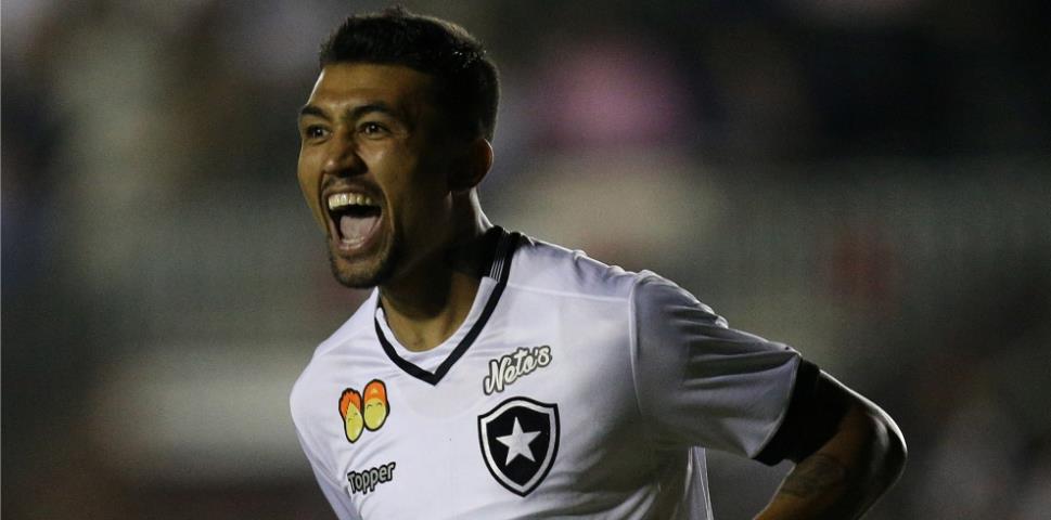 Num jogaço, Botafogo vence o Vitória em Salvador