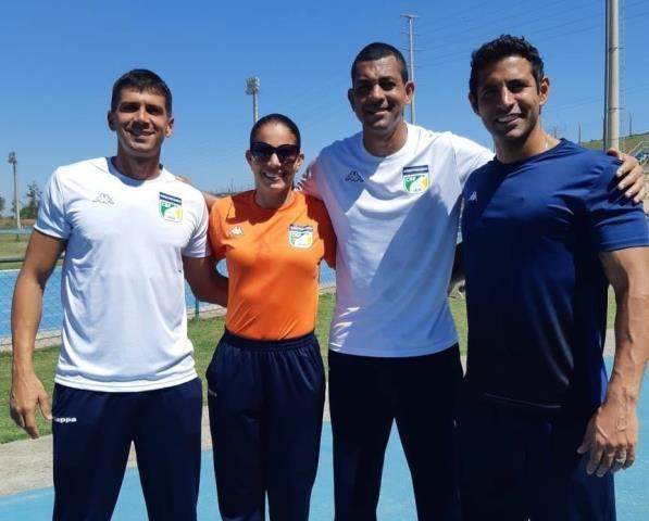 COAF-RJ parabeniza árbitros do Rio, destaques em curso da FIFA