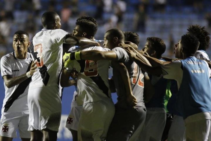 Vasco vence o Corinthians e está na decisão da Copinha