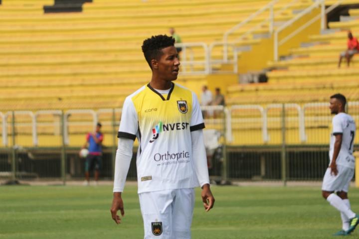 Gelson exalta raça do Voltaço diante do Madureira