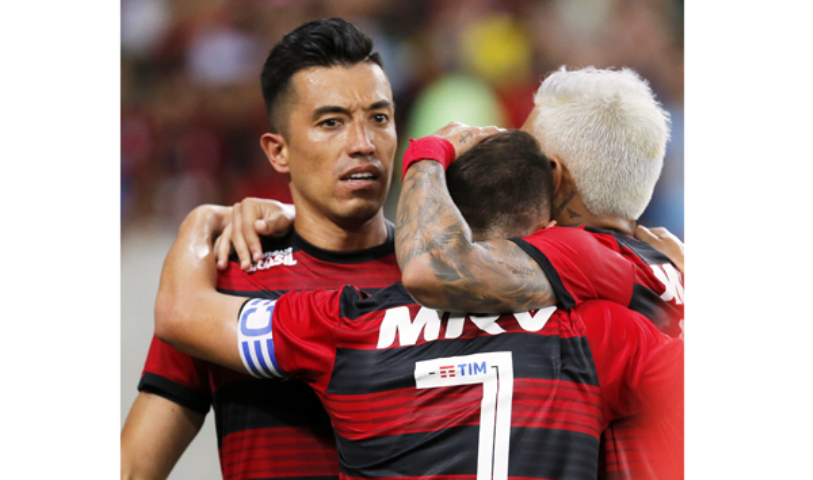 Flamengo vence e garante vaga nas semifinais da Taça Guanabara