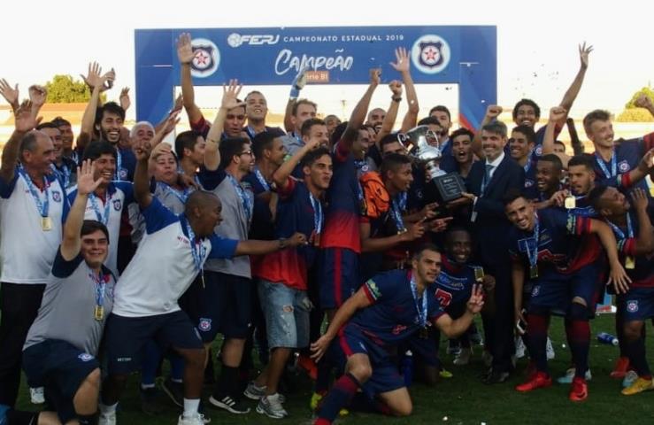 Friburguense é campeão da Série B1