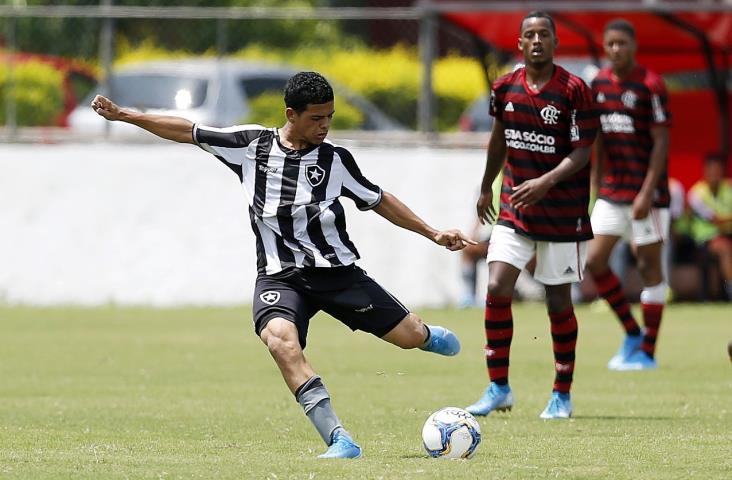 Empate no primeiro jogo decisivo da Taça Rio Sub-17