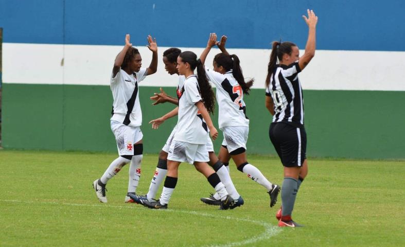 Vasco, Fla e Flu perto das semifinais