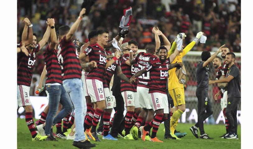 Fla goleia o Grêmio e está na final da Libertadores