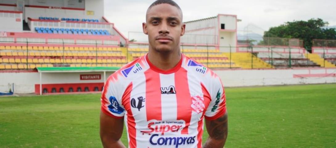 Bangu anuncia o zagueiro Handerson