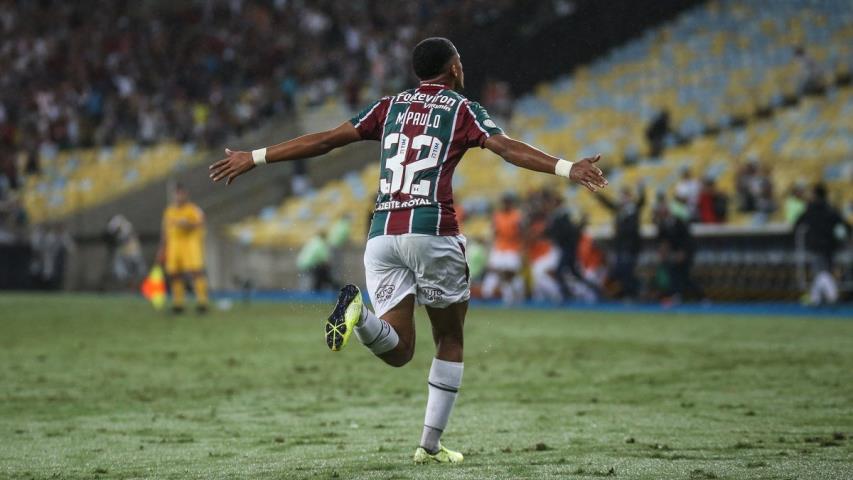 Fluminense vence e respira no Brasileirão