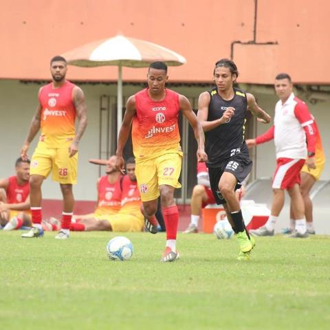 America goleia o Voltaço em jogo-treino