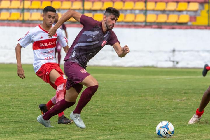 Bangu fecha semana de treinos com vitória em jogo-treino