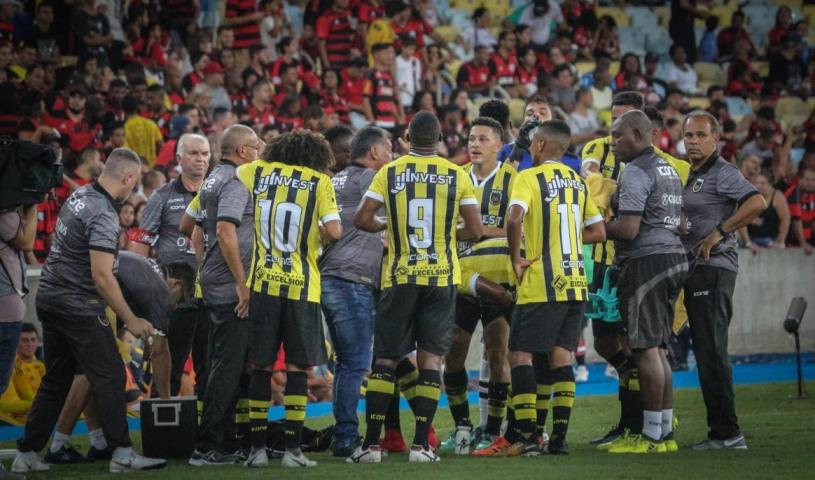 Voltaço faz "jogo de seis pontos" contra a Cabofriense