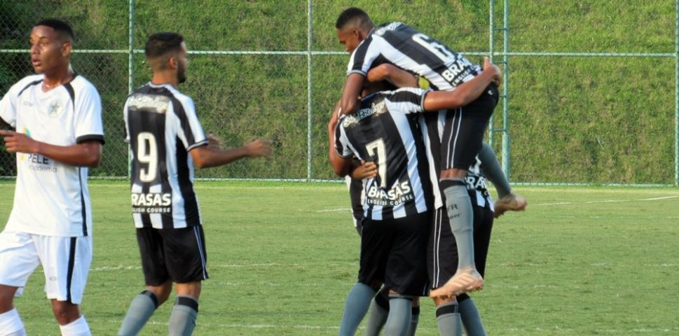 Botafogo e Vasco seguem 100% na Taça Guanabara Sub-20