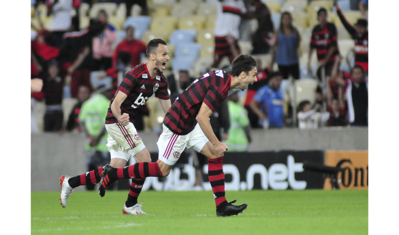 Fla vence novamente o Corinthians e segue na Copa do Brasil