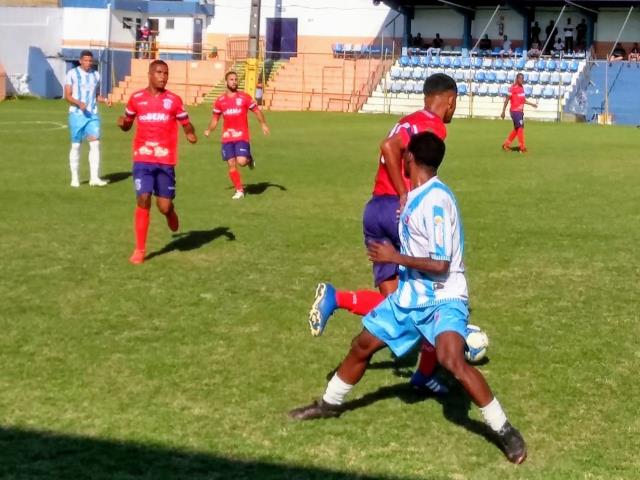 Gonçalense fica no empate sem gols com o Angra